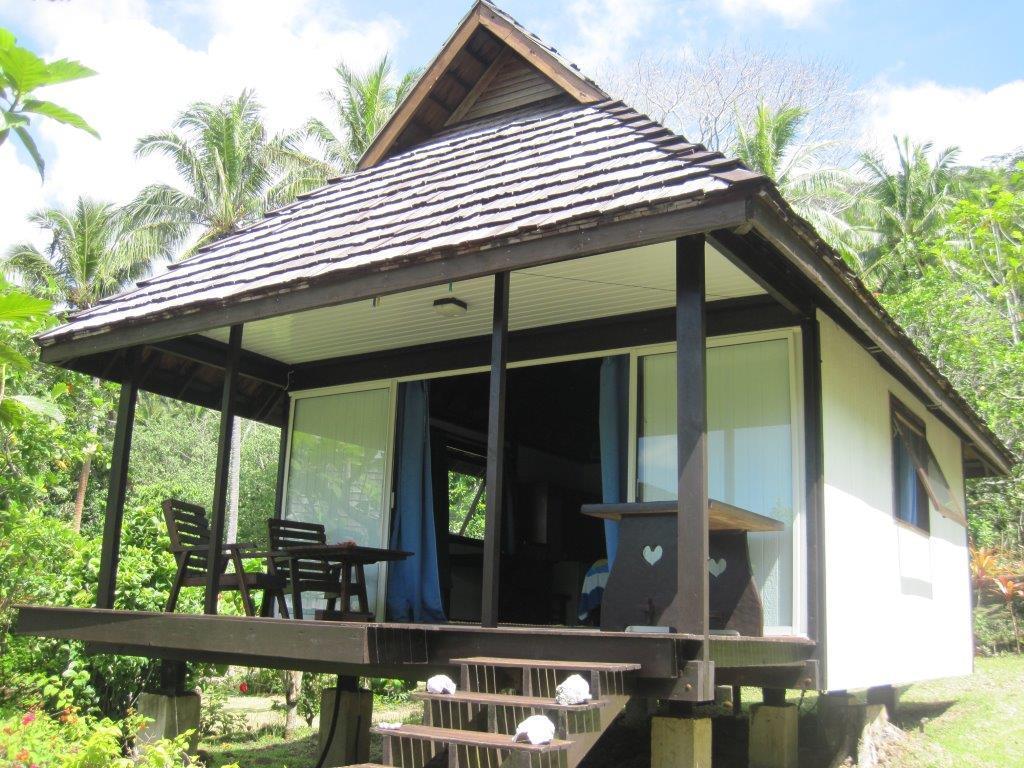 Uturoa Pension Hibiscus Tahaa מראה חיצוני תמונה
